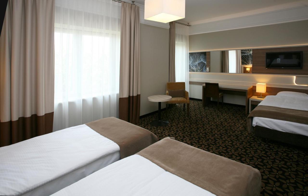 Hotel Delfina Złotoria Extérieur photo
