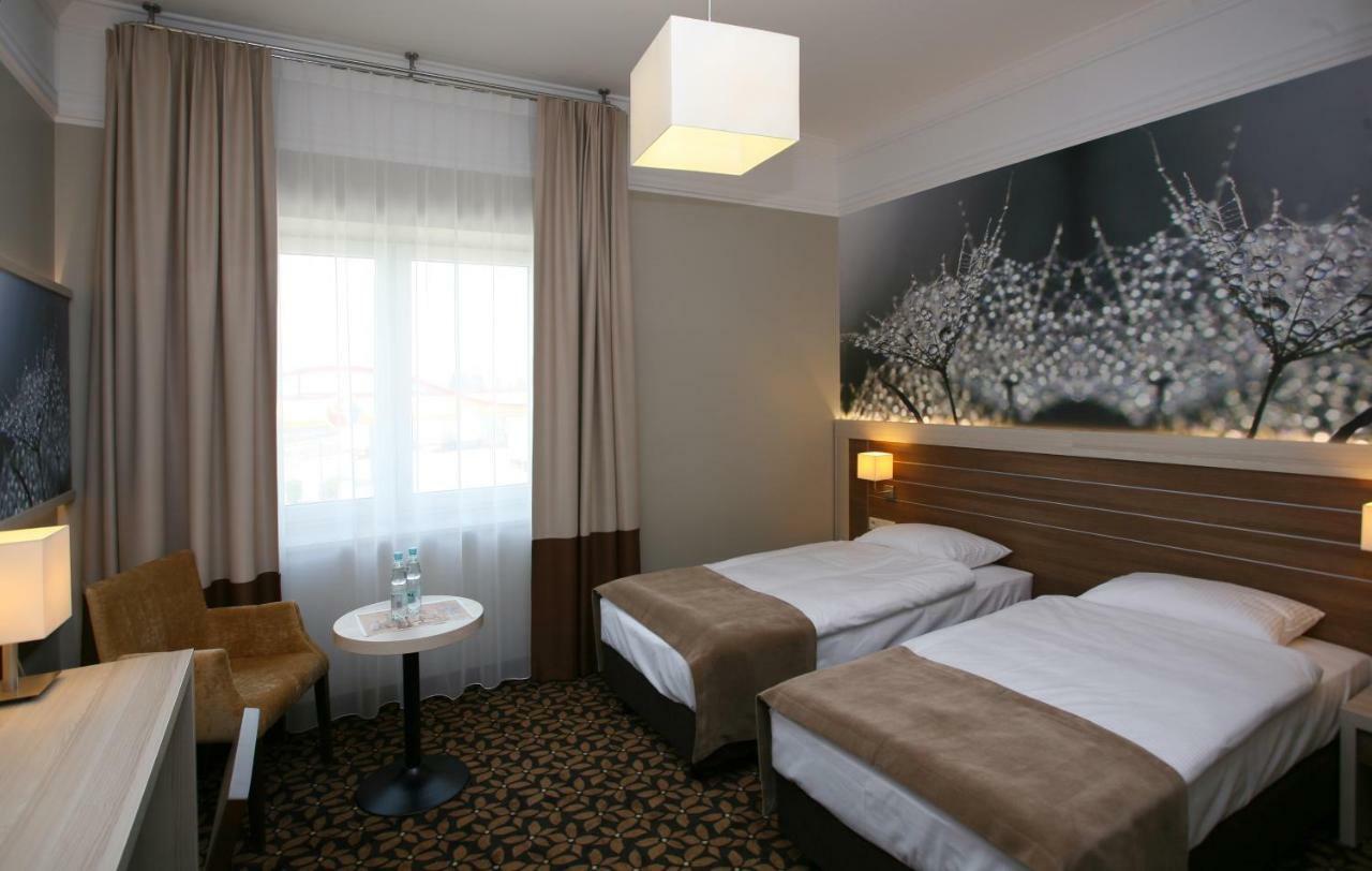 Hotel Delfina Złotoria Extérieur photo