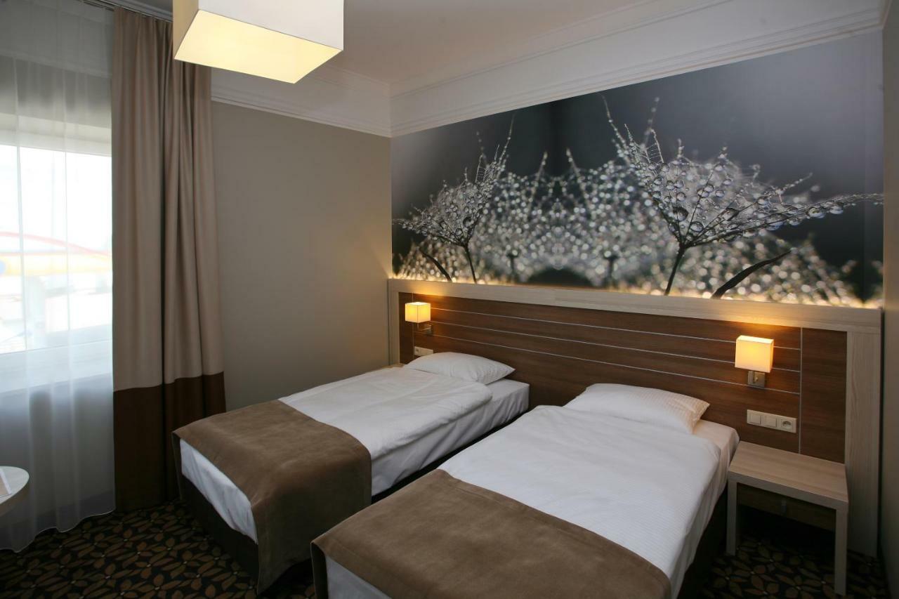 Hotel Delfina Złotoria Extérieur photo