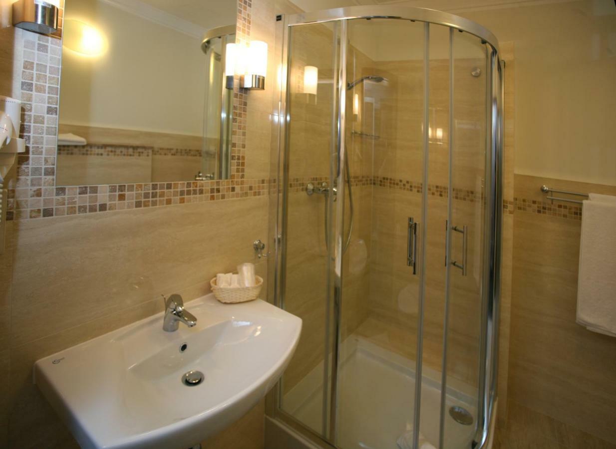 Hotel Delfina Złotoria Extérieur photo