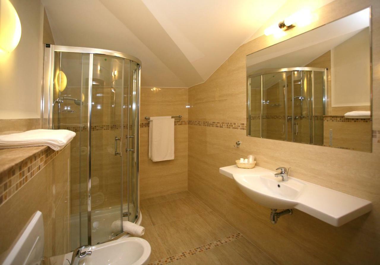 Hotel Delfina Złotoria Extérieur photo